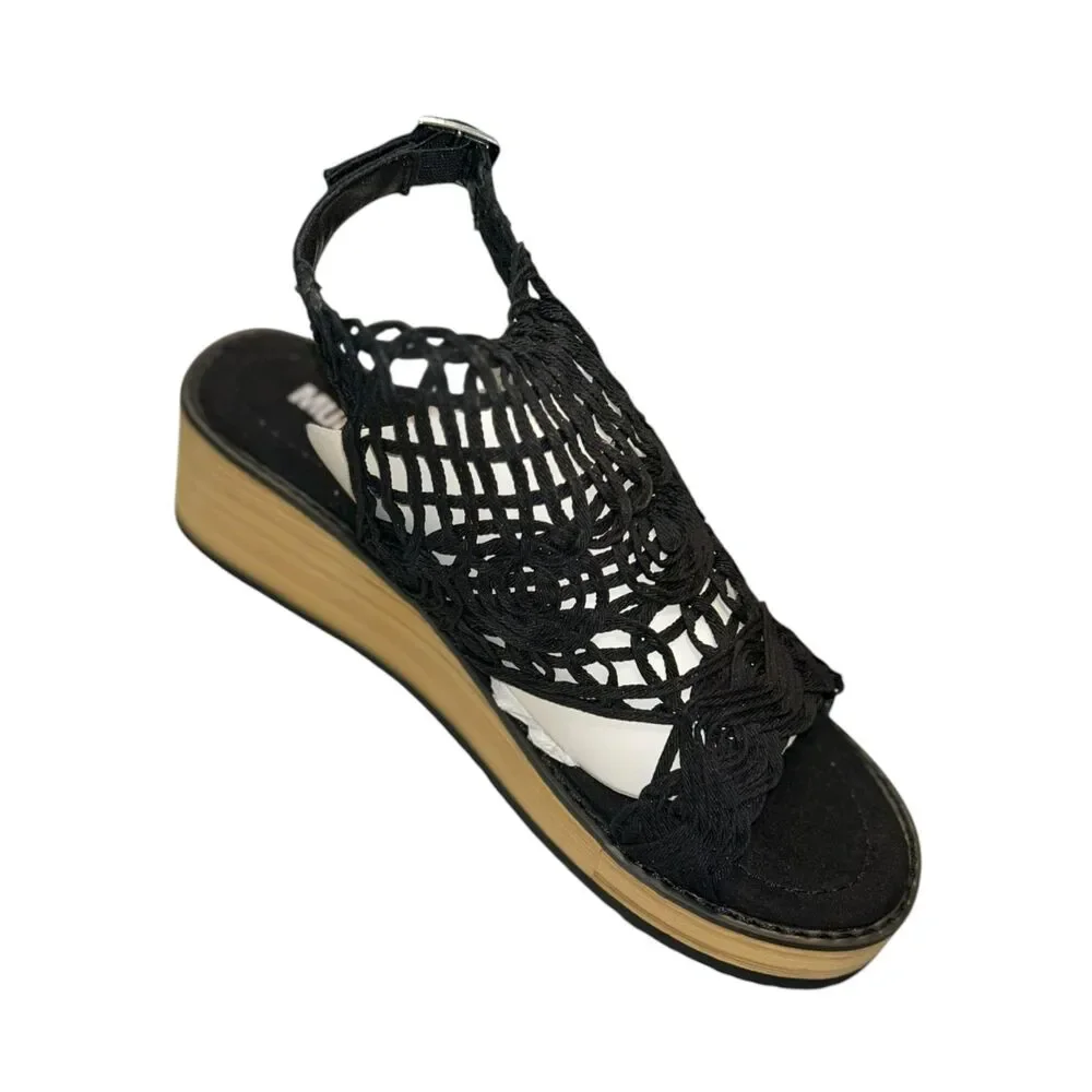 Muk Luks Black Crochet Open Toe Wedge Sandals Size 8.5